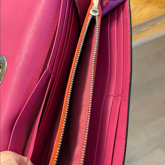 Coach Embossed Textured Leather Slim Envelope Wallet Pouch F52345 - Picture 9 of 11